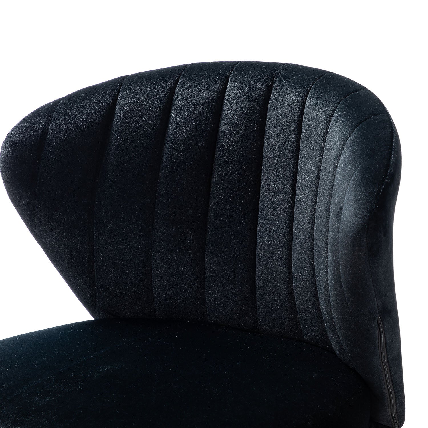 Aruna Velvet Chair