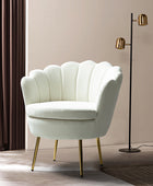 Evelia Velvet Scalloped Barrel Chair